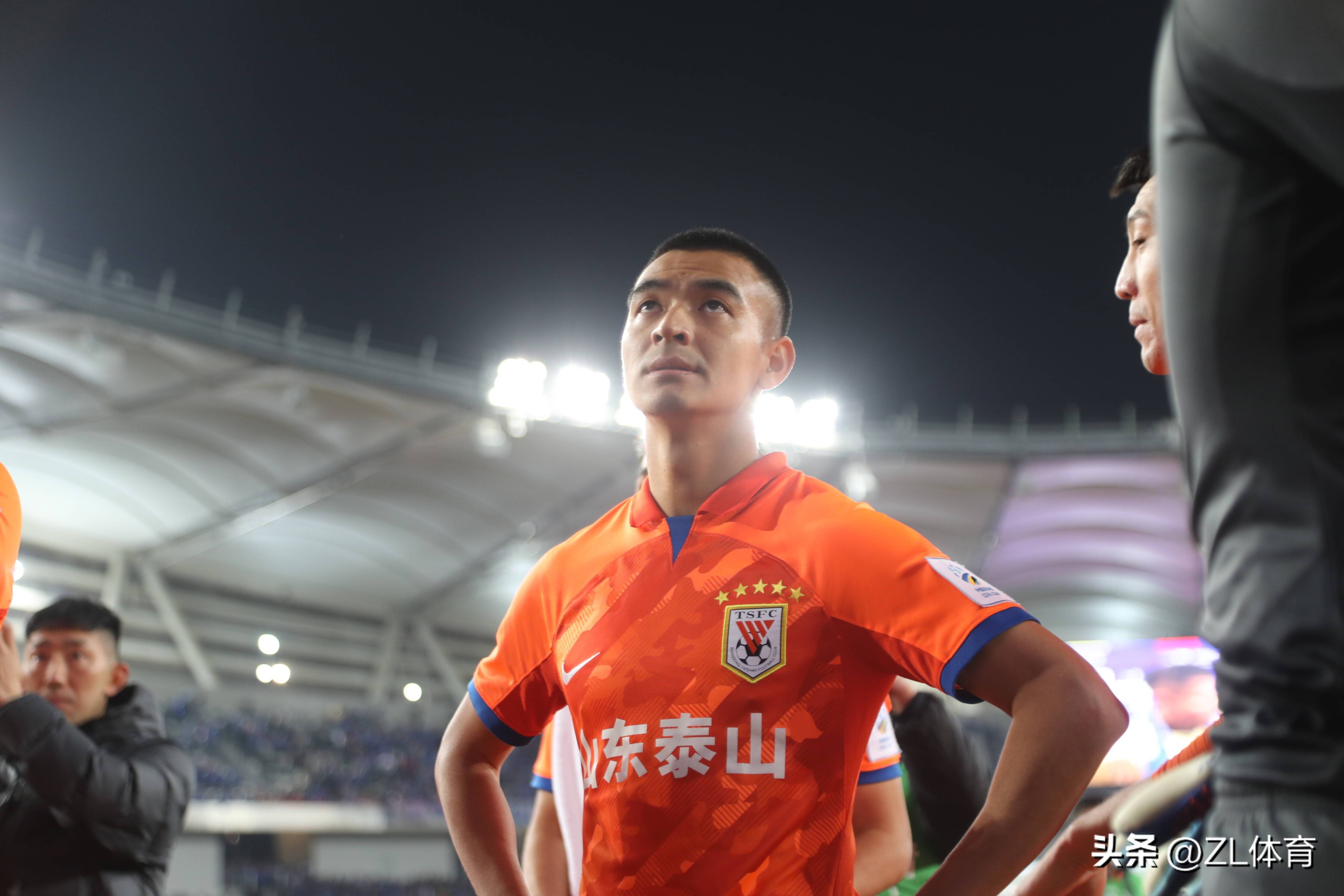 山东男篮迎西甲关键赛,今晨再遭质疑,引发热议,赛季目标并未改变 山东男篮迎西甲关键赛,今晨再遭质疑,引发热议,赛季目标并未改变